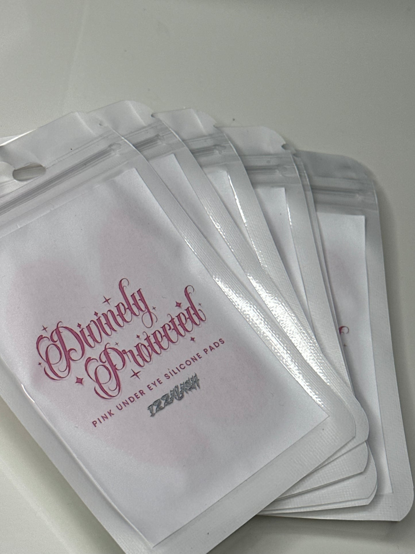 SOFT GIRL ERA: ꧁ DIVINELY PROTECTED PADS ꧂