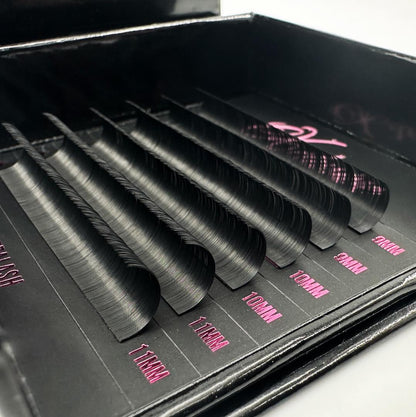 XCLUSIVE VELVET BLACK LASHES